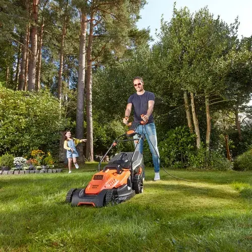 Газонокосилка ручная Black & Decker BEMW481ES Photo 4