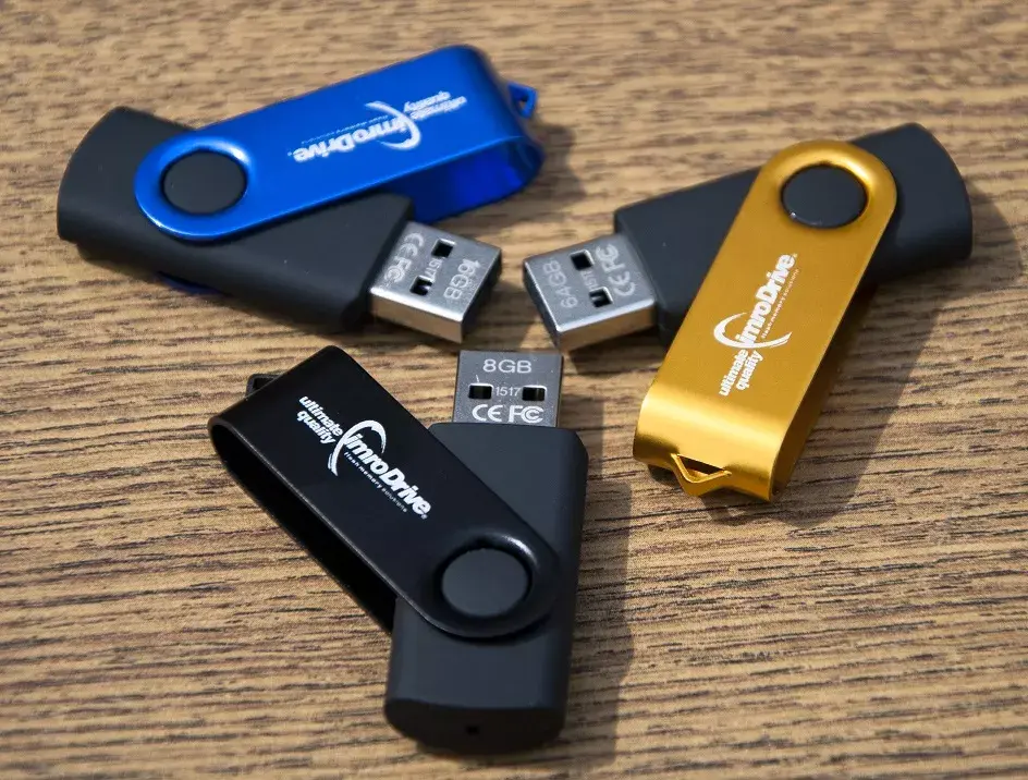 USB флеш-память IMRO AXIS 16GB Photo 3