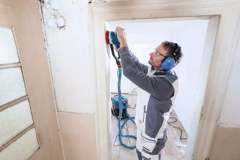 Шлифовальная машинка Bosch GET 75-150 Professional Photo 2