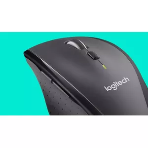 Sculpted, right-hand design