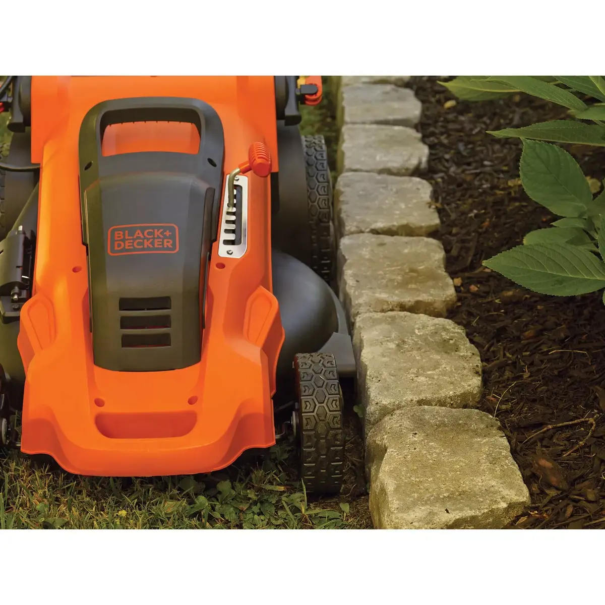 Rokas zāles pļāvējs Black & Decker LM2000-QS Photo 7