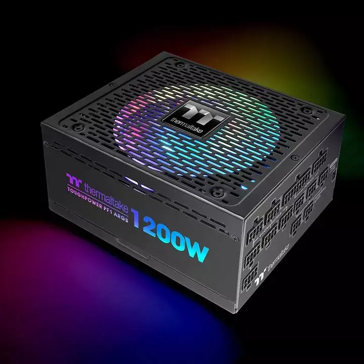 Блок питания Thermaltake Toughpower PF1 Photo 2