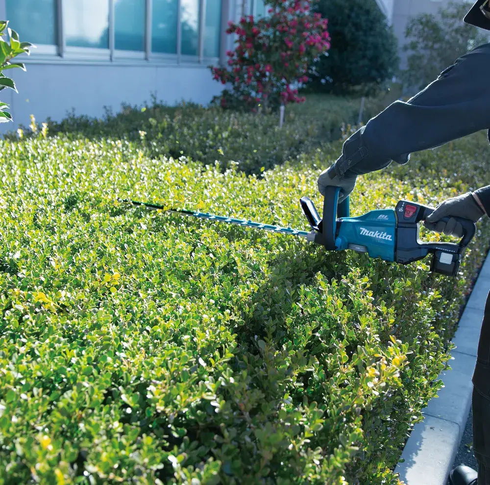 Кусторез Makita DUH751Z Photo 2