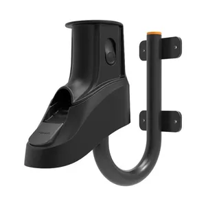 Держатель для шланга Fiskars 1027095