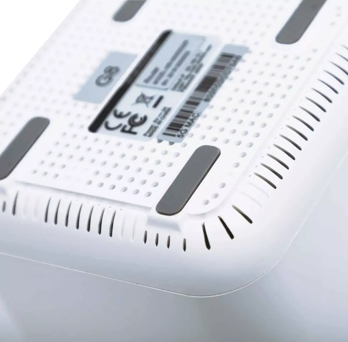 INTELLINET AC1200 Whole Home Mesh Kit — 1 Router + 2 Repeaters Photo 3
