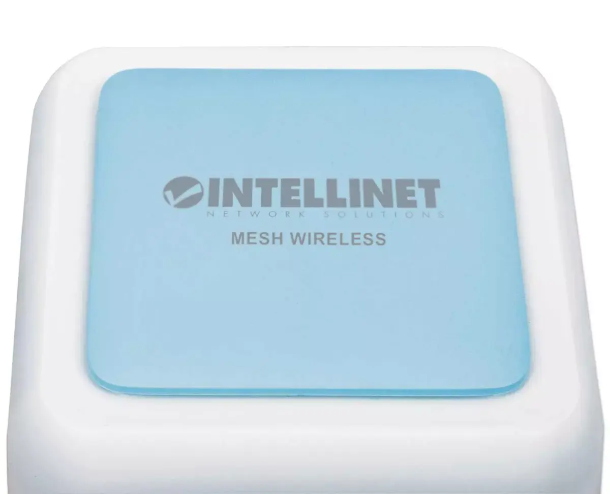 INTELLINET AC1200 Whole Home Mesh Kit — 1 Router + 2 Repeaters Photo 4