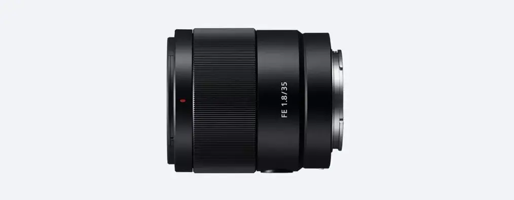 Объектив Sony FE 35mm F1.8 Photo 3