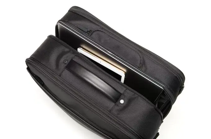Trolija Kensington Contour™ 2.0 Business Laptop Roller Photo 8