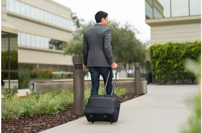 Trolija Kensington Contour™ 2.0 Business Laptop Roller Photo 13