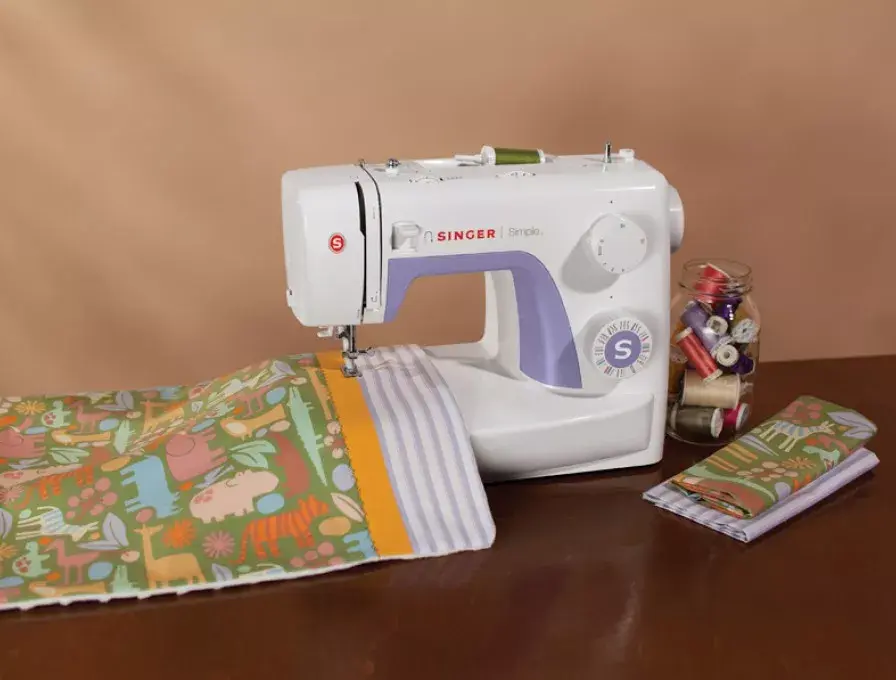 Automatic sewing machine SINGER Simple Photo 8