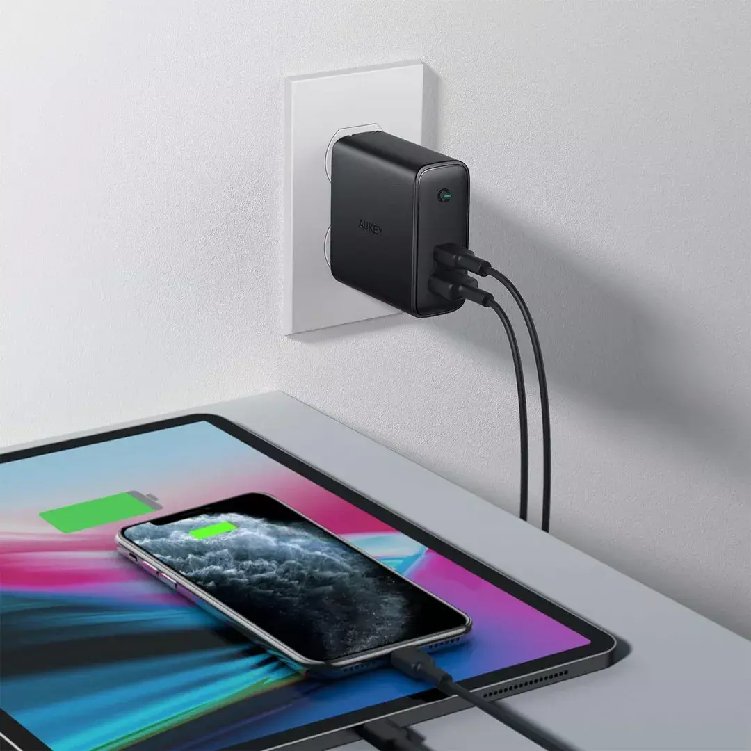 Aukey PA-D3 sienas lādētājs 60W PD 2xUSB Photo 13