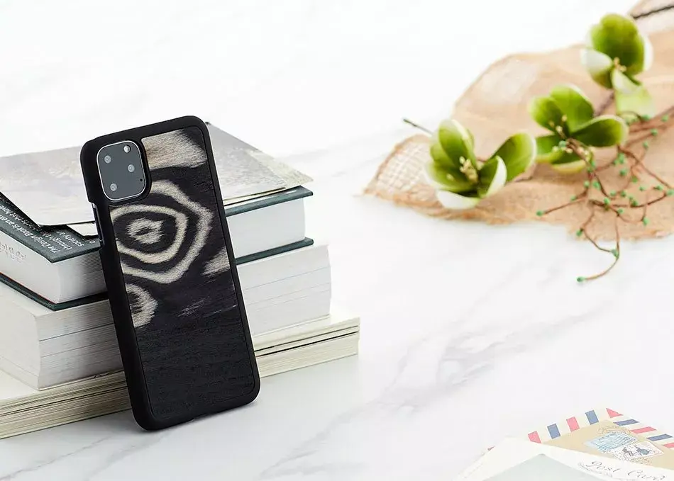 Smartphone case man and wood iPhone 11 Pro Max Photo 4