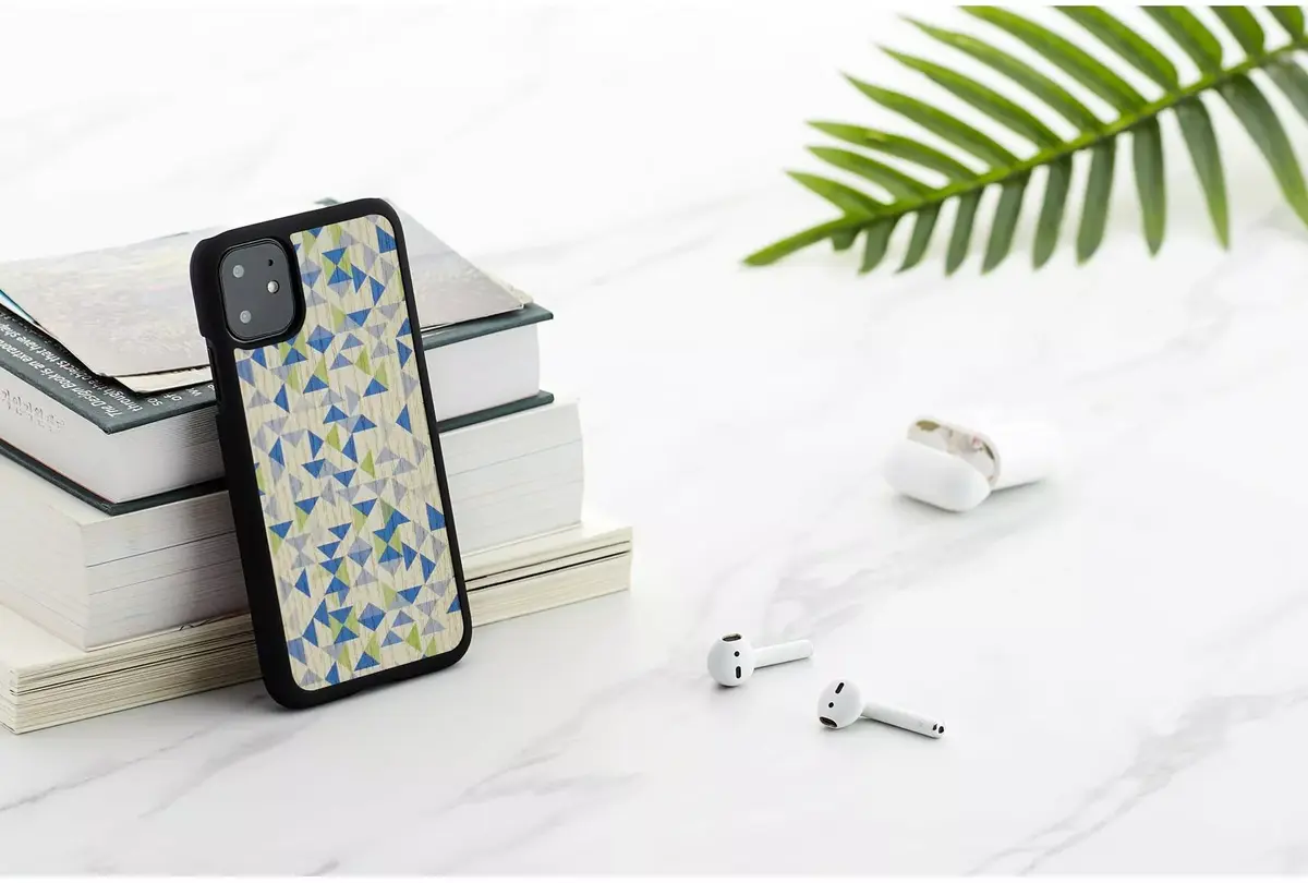 man and wood iPhone 11 phone case Photo 4