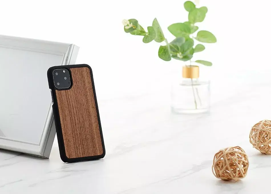 man and wood iPhone 11 Pro case Photo 4