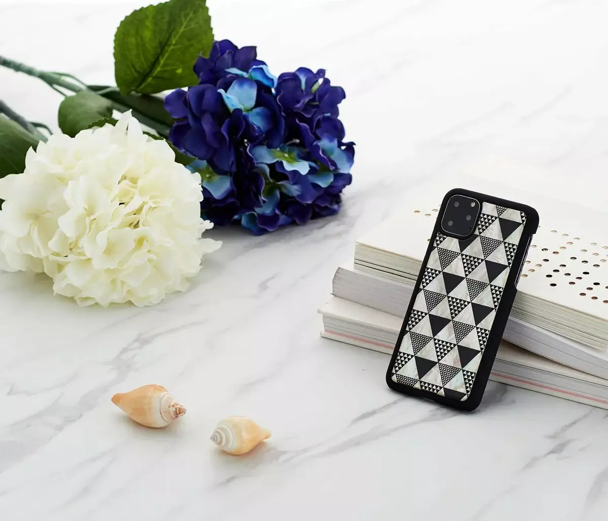 iKins smartphone case for iPhone 11 Pro Max Photo 3