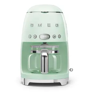 Капельная кофеварка Smeg DCF02PGEU пастельно-зеленого цвета 1050Вт 1.4л 10 чашек для молотого кофе с кувшином дисплеем и регулировкой крепости