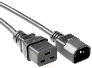 MicroConnect PE0191405 Strāvas kabelis C19 uz C14 0.5 m H05VV-F 250V 10A melns
