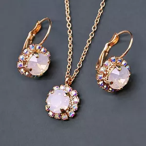 Komplekts "Krāšņums II (Rose Water Opal)" ar Swarovski™ kristāliem
