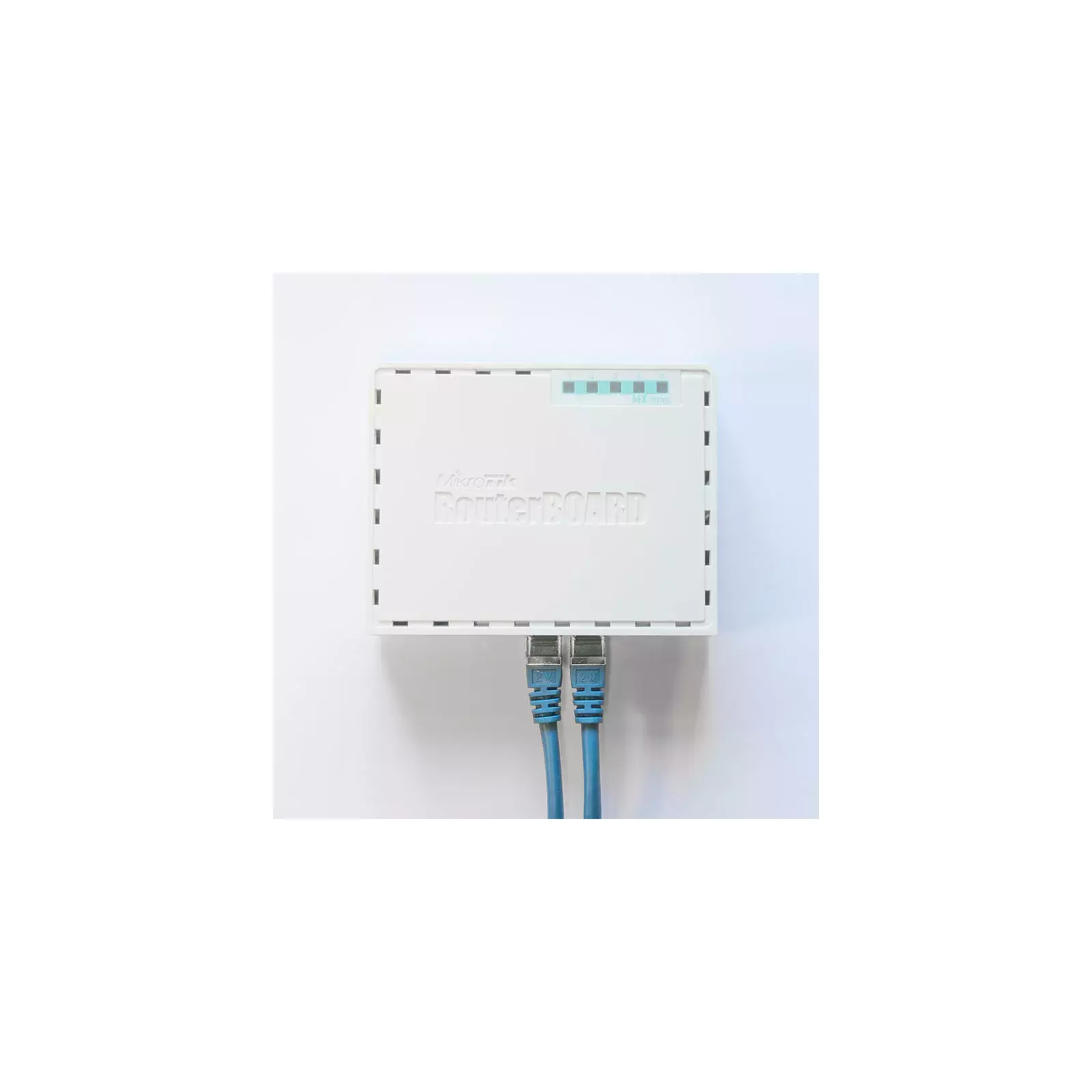 MikroTik MT RB750Gr3 Photo 4