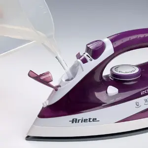 Smart steam and zero fabric stains