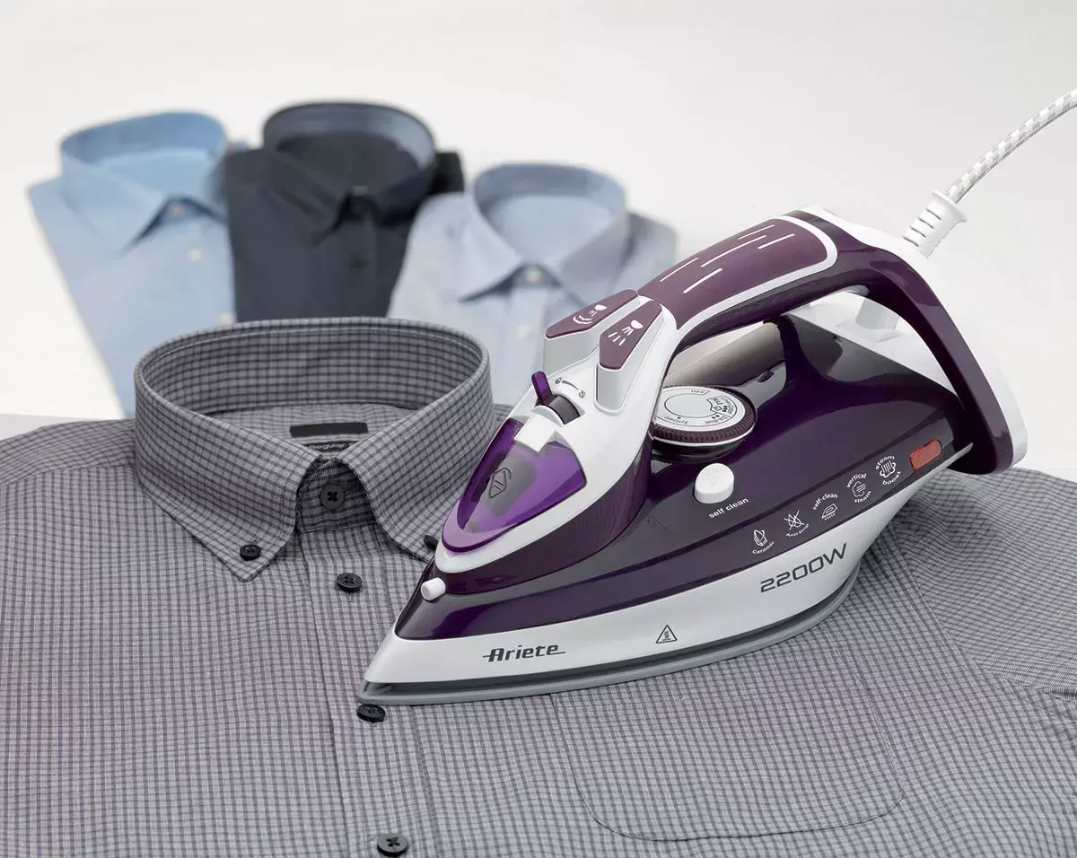 ARIETE A6243 Dry & Steam Iron 2200 W Photo 2