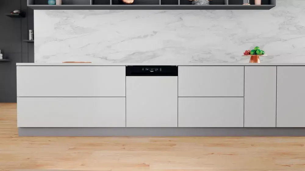 Whirlpool WBC3C26B полувстроенная ПММ 60 см Photo 6