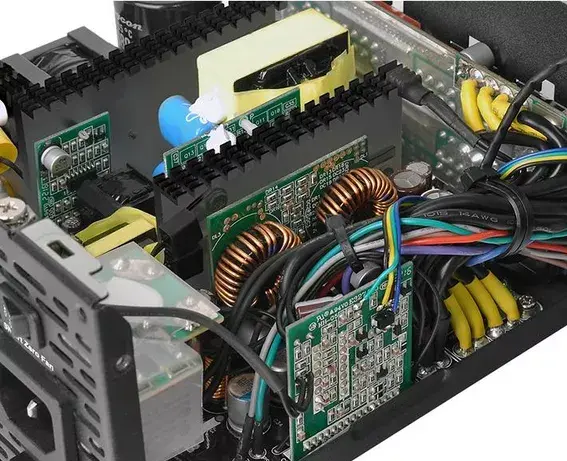 Блок питания Thermaltake Toughpower Grand RGB Photo 3