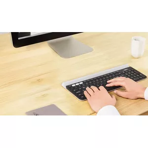 Full-size, fully-equipped quiet keyboard