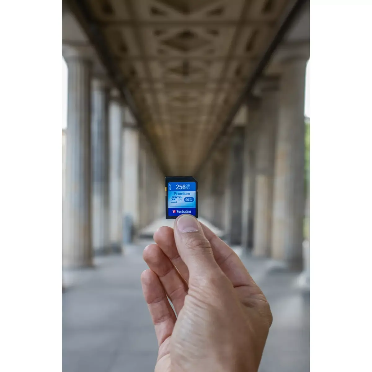 Verbatim Premium SDHC 16 GB Class 10 Memory Card Photo 4