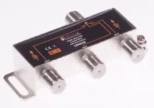 Signal splitter 3-way Power Pass LIBOX LB0038 — coaxial TV/RF splitter, 3 outputs