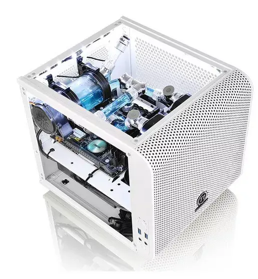 Компьютерный корпус Thermaltake Core V1 Snow Edition Photo 7