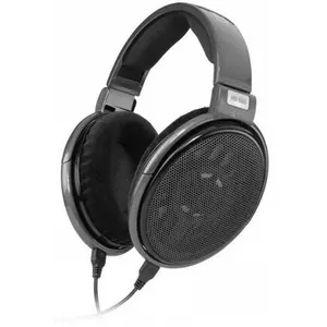 Проводные открытые наушники Sennheiser HD 650 — импеданс 300 Ом, 10–41 000 Гц, кабель 3 м, адаптер 6,35 мм