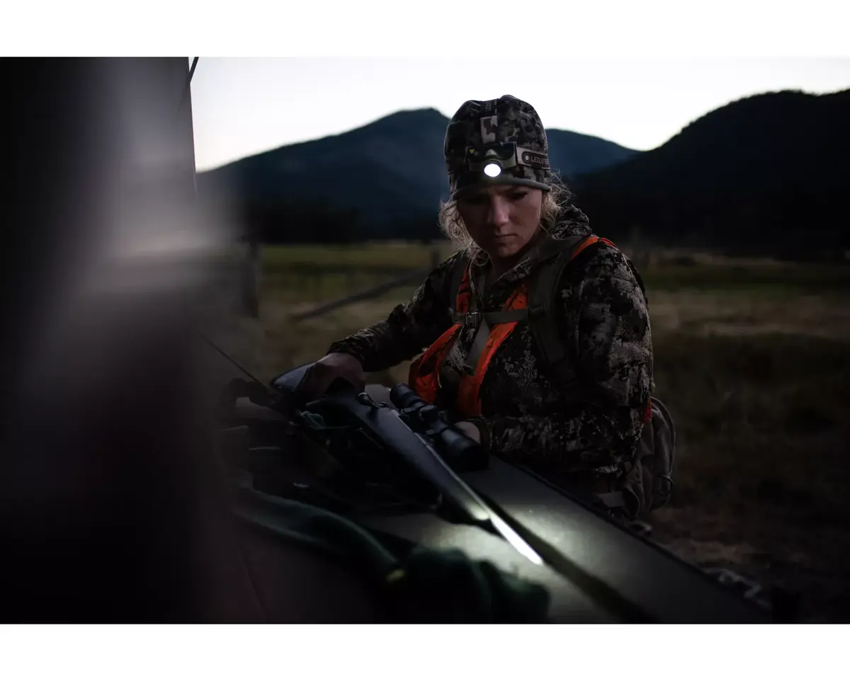 Налобный фонарь Ledlenser MH8 Photo 8