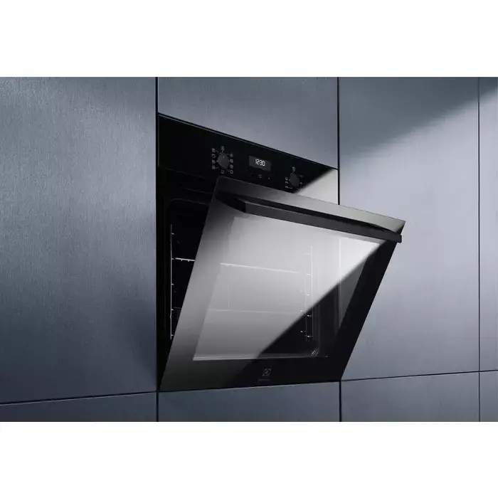 Встраиваемый духовой шкаф Electrolux EOE5C71Z Photo 5
