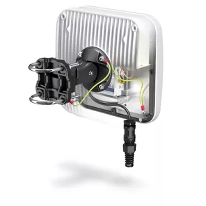 Directional network antenna QuWireless QuMax — directional PoE/LAN antenna 0.694–2.7 GHz, up to 6 dBi, white