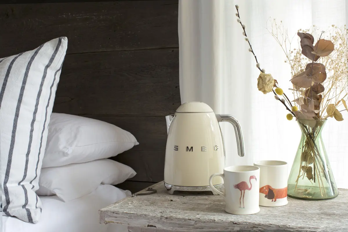 Электрический чайник Smeg 50's Style KLF03CREU Кремовый Photo 17