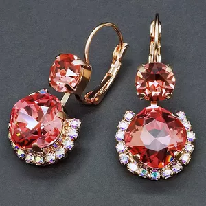 Auskari "Klaris VI (Rose Peach)" ar Swarovski™ kristāliem