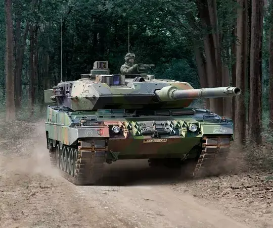 REVELL Leopard 2A6/A6NL пластиковая модель 1:72 Photo 7