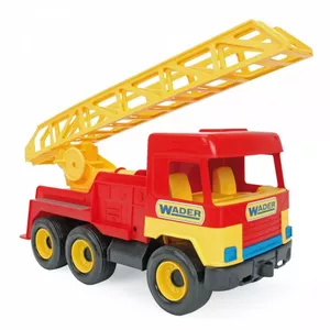 Rotaļu ugunsdzēsēju mašīna Wader Middle Truck 32370 ar kustīgām detaļām un košām krāsām