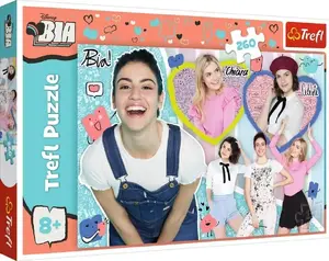 Jigsaw puzzle TREFL 260 pieces — characters Bia, Chiara and Celeste, cardboard pieces