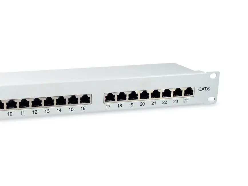 Patch Panel Equip 24-Port Cat.6 Photo 3