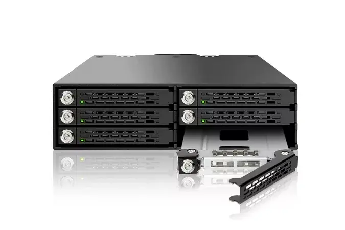 Панель для дисков Icy Dock MB996SK-6SB Photo 5