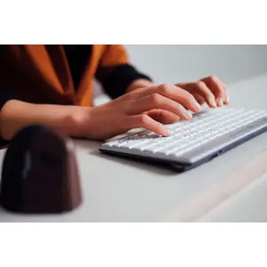 Comfortable, silent typing
