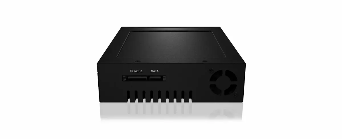 RAIDSONIC IB-148SSK-B Drive Bay Panel Photo 4