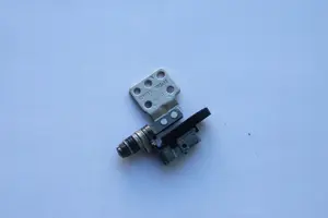 Крышка угловая для ЖК-экрана ноутбука Dell CVR LCD CRNR CAP R BR15/P (MPN 42RDR)