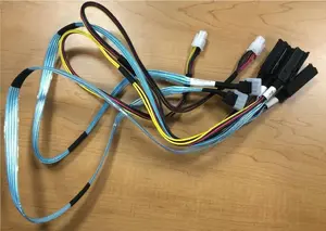 Mini-SAS HD to 4x SAS Cable Supermicro CBL-SAST-0675 — 2x Mini-SAS HD to 4 SAS