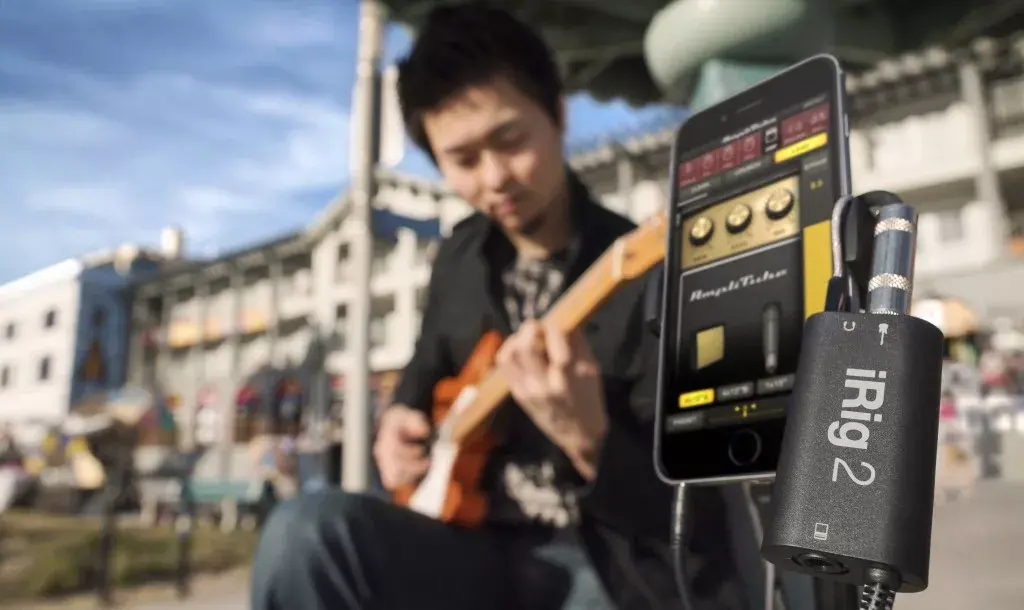 IK Multimedia iRig 2 аудиоинтерфейс Photo 22
