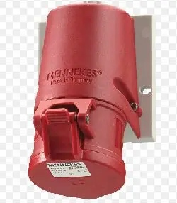 Настенная розетка Mennekes CEE 32A 400V IP44
