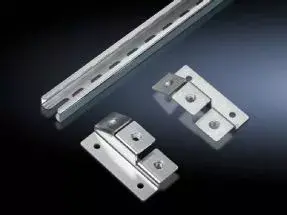 Kabeļu vadības panelis Rittal CM 5001.081, tērauds, sudrabots, platums 699 mm