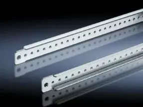 Rittal 4598.000 montāžas stienis 690 mm Photo 2